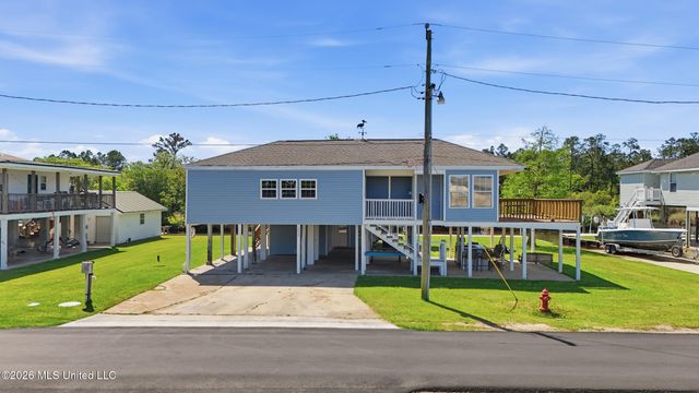 5057 Elbrus Street, Bay Saint Louis, MS 39520