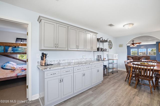 5057 Elbrus Street, Bay Saint Louis, MS 39520
