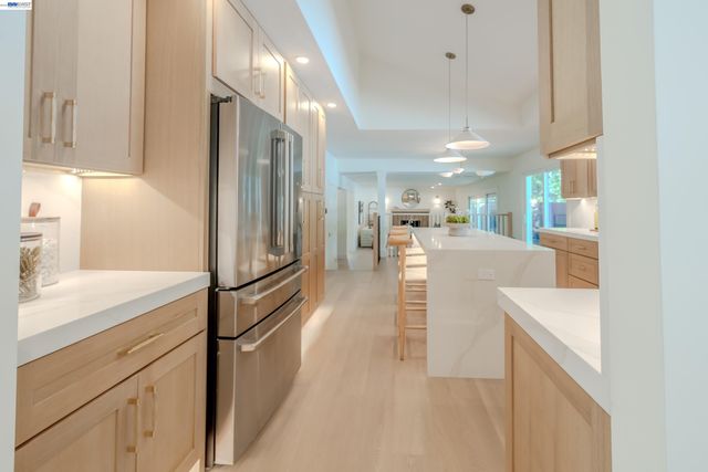 205 Sabina Ct, Danville, CA 94526