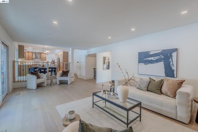 205 Sabina Ct, Danville, CA 94526