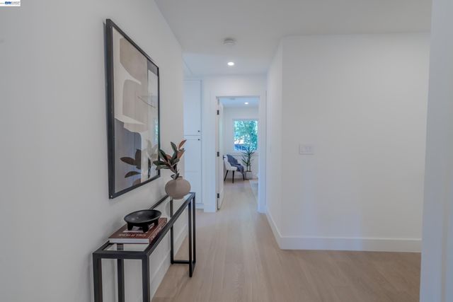 205 Sabina Ct, Danville, CA 94526