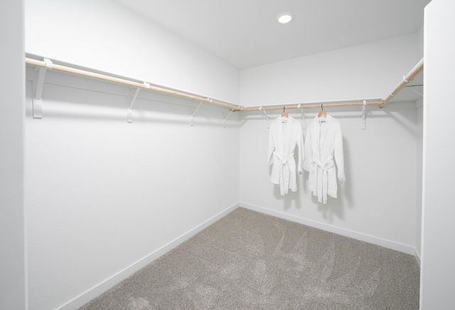 10195 Ragan Dr, Elk Grove, CA 95757