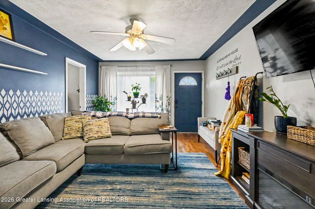 237 Hume Boulevard, Lansing, MI 48917