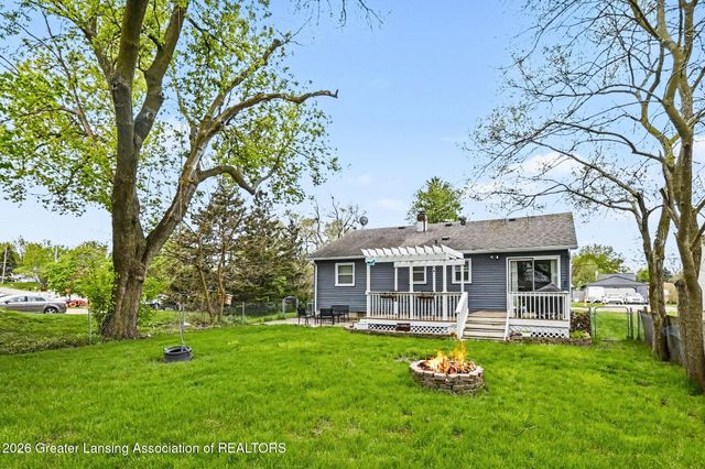 237 Hume Boulevard, Lansing, MI 48917