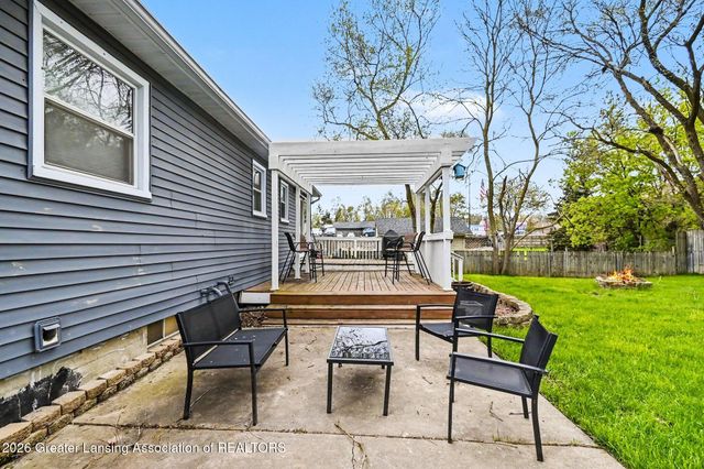 237 Hume Boulevard, Lansing, MI 48917