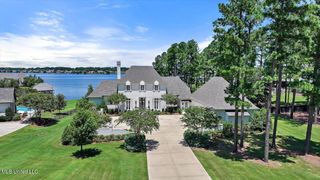 345 Lake Viillage Drive, Madison, MS 39110