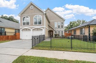 1002 E 27th Street, Houston, TX 77009