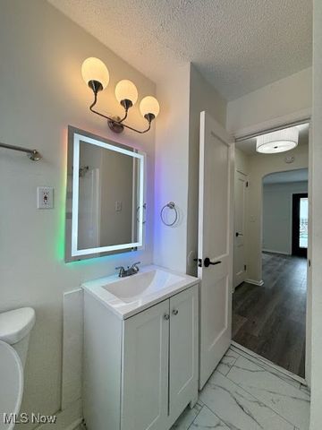 5279 W 50th Street, Parma, OH 44134