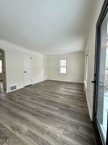 5279 W 50th Street, Parma, OH 44134