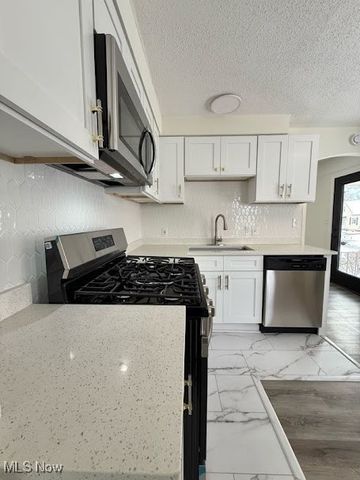 5279 W 50th Street, Parma, OH 44134