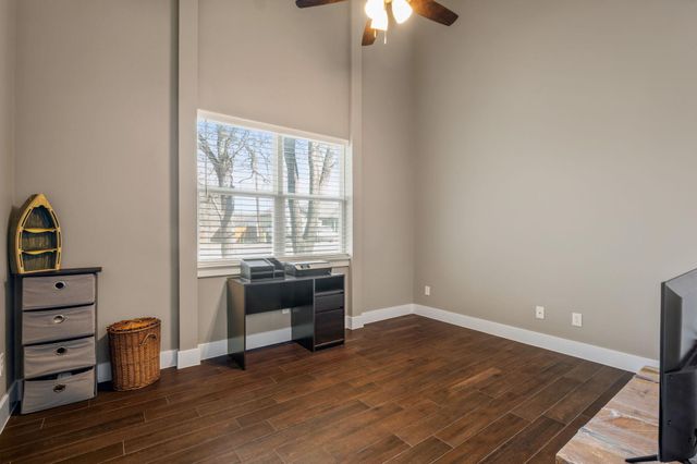 177 Mokulua LN, Bastrop, TX 78602