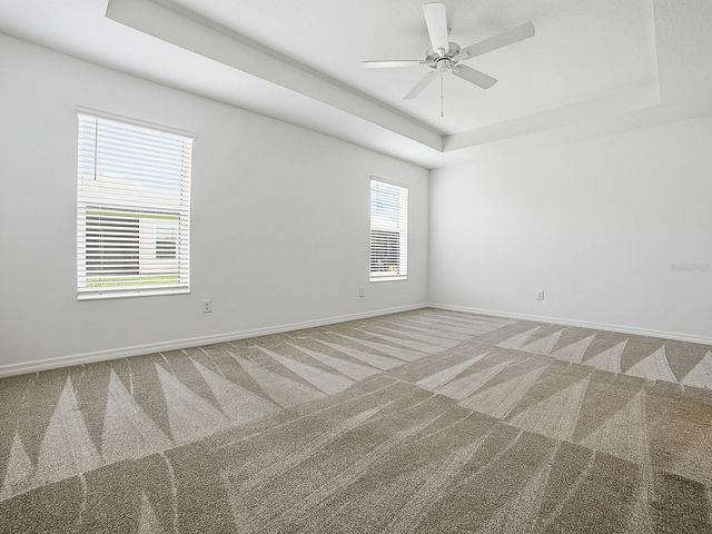 1404 HEARNS LOOP, The Villages, FL 34762