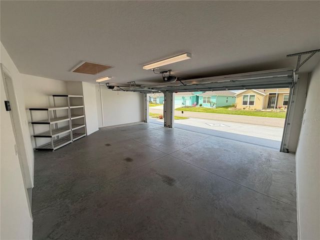 1404 HEARNS LOOP, The Villages, FL 34762