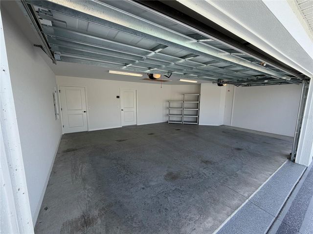 1404 HEARNS LOOP, The Villages, FL 34762