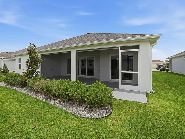 1404 HEARNS LOOP, The Villages, FL 34762