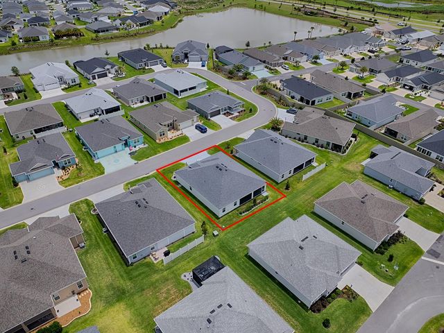 1404 HEARNS LOOP, The Villages, FL 34762