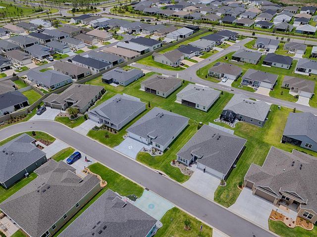 1404 HEARNS LOOP, The Villages, FL 34762