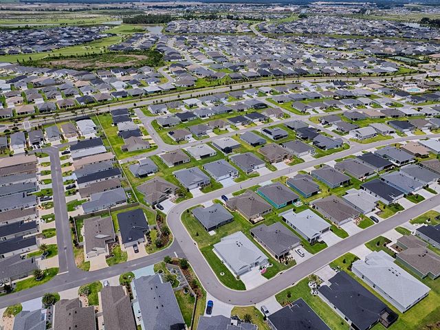 1404 HEARNS LOOP, The Villages, FL 34762
