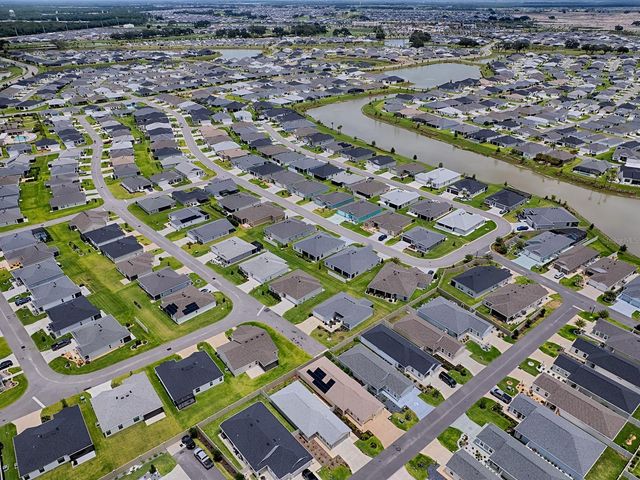 1404 HEARNS LOOP, The Villages, FL 34762