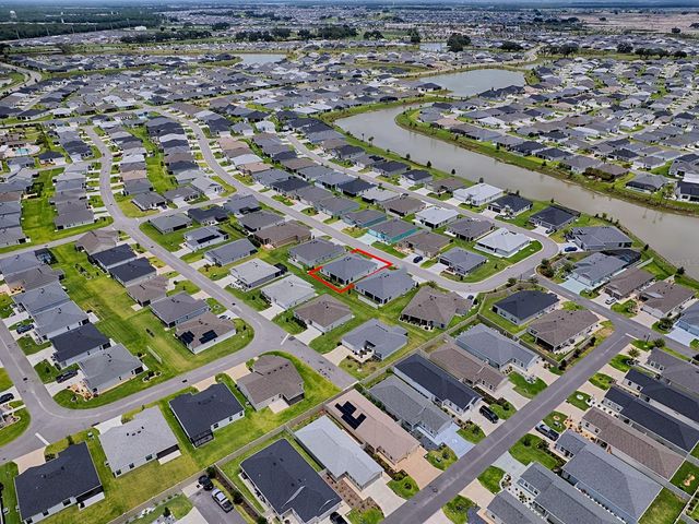 1404 HEARNS LOOP, The Villages, FL 34762
