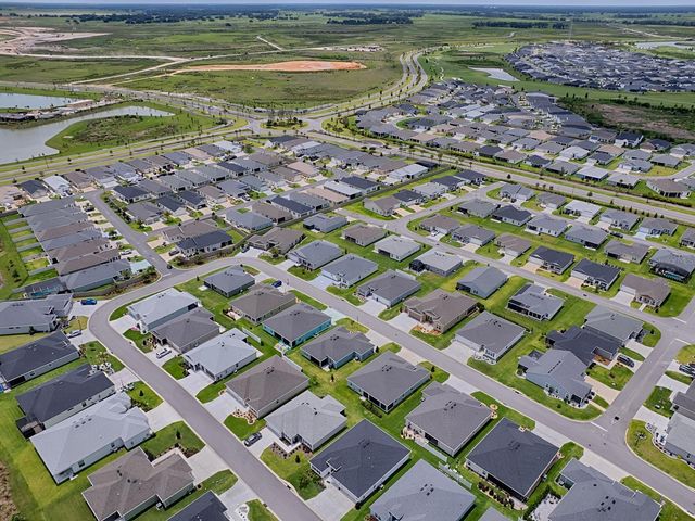 1404 HEARNS LOOP, The Villages, FL 34762