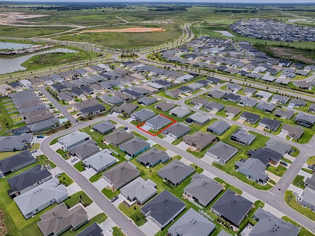 1404 HEARNS LOOP, The Villages, FL 34762