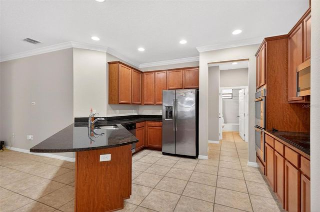 10025 LEYBURN COURT, Orlando, FL 32825