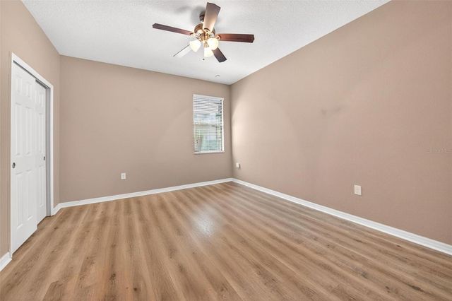 10025 LEYBURN COURT, Orlando, FL 32825