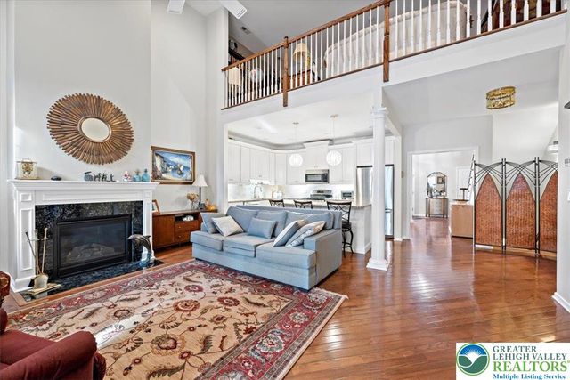 400 Inverness Circle, Easton, PA 18042