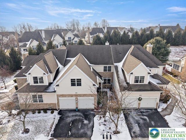 400 Inverness Circle, Easton, PA 18042