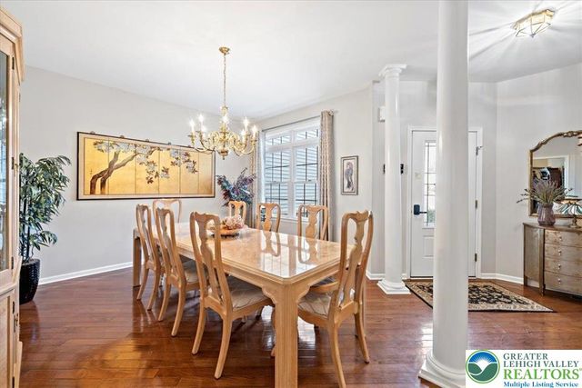 400 Inverness Circle, Easton, PA 18042