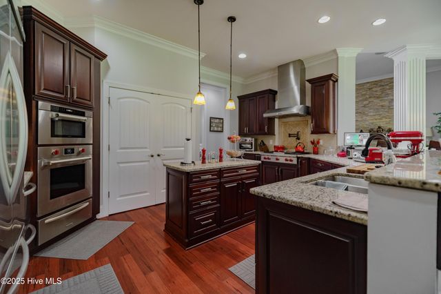 182 Country Squire Lane, Jacksonville, NC 28540