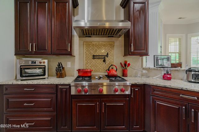 182 Country Squire Lane, Jacksonville, NC 28540