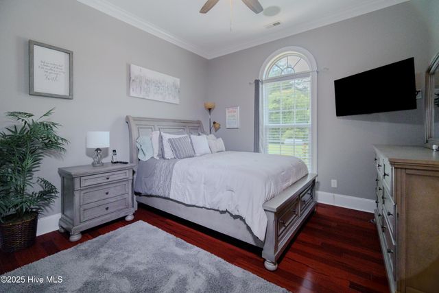 182 Country Squire Lane, Jacksonville, NC 28540