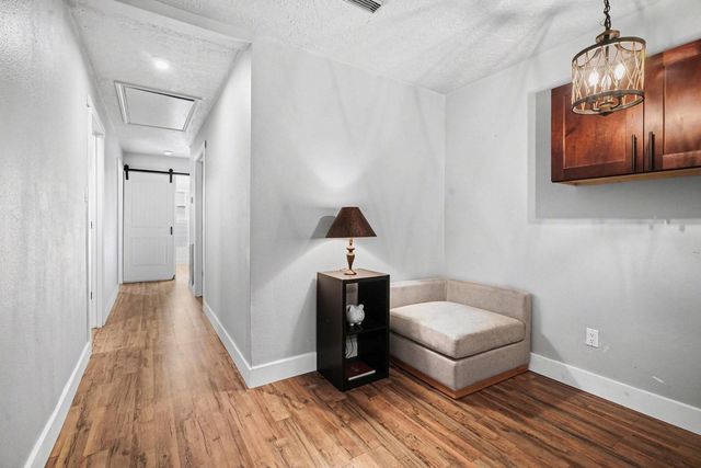 101 W Larkspur Drive, Alvin, TX 77511