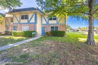 7501 Kimberly Blvd 115, North Lauderdale, FL 33068