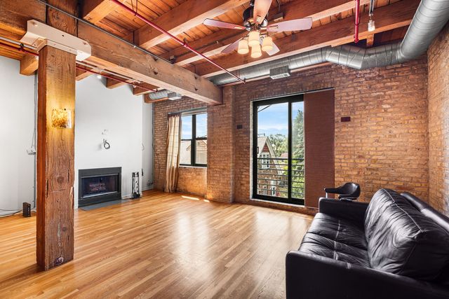 7240 Franklin Street 2C, Forest Park, IL 60130