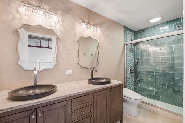 7240 Franklin Street 2C, Forest Park, IL 60130