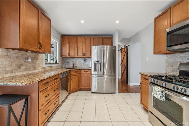 1042 Jefferson Street, Baldwin, NY 11510