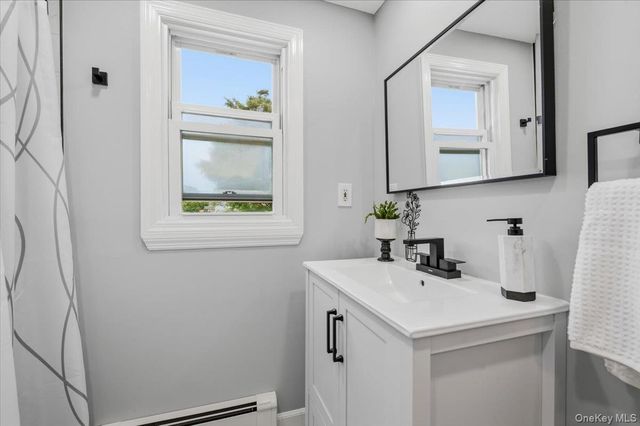 1042 Jefferson Street, Baldwin, NY 11510