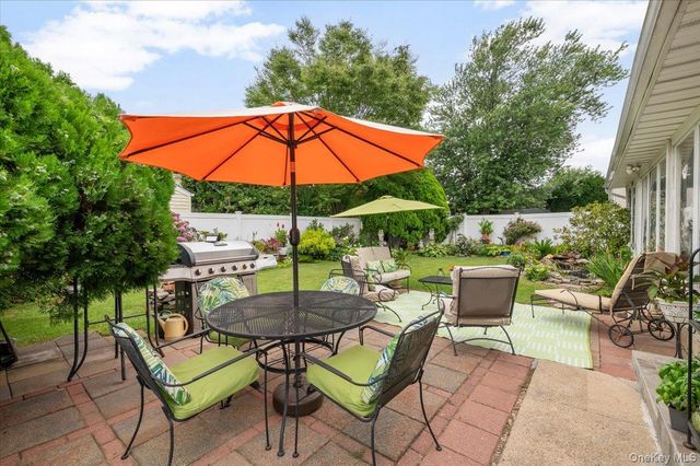 1042 Jefferson Street, Baldwin, NY 11510