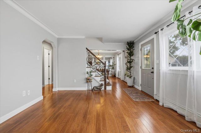 1042 Jefferson Street, Baldwin, NY 11510