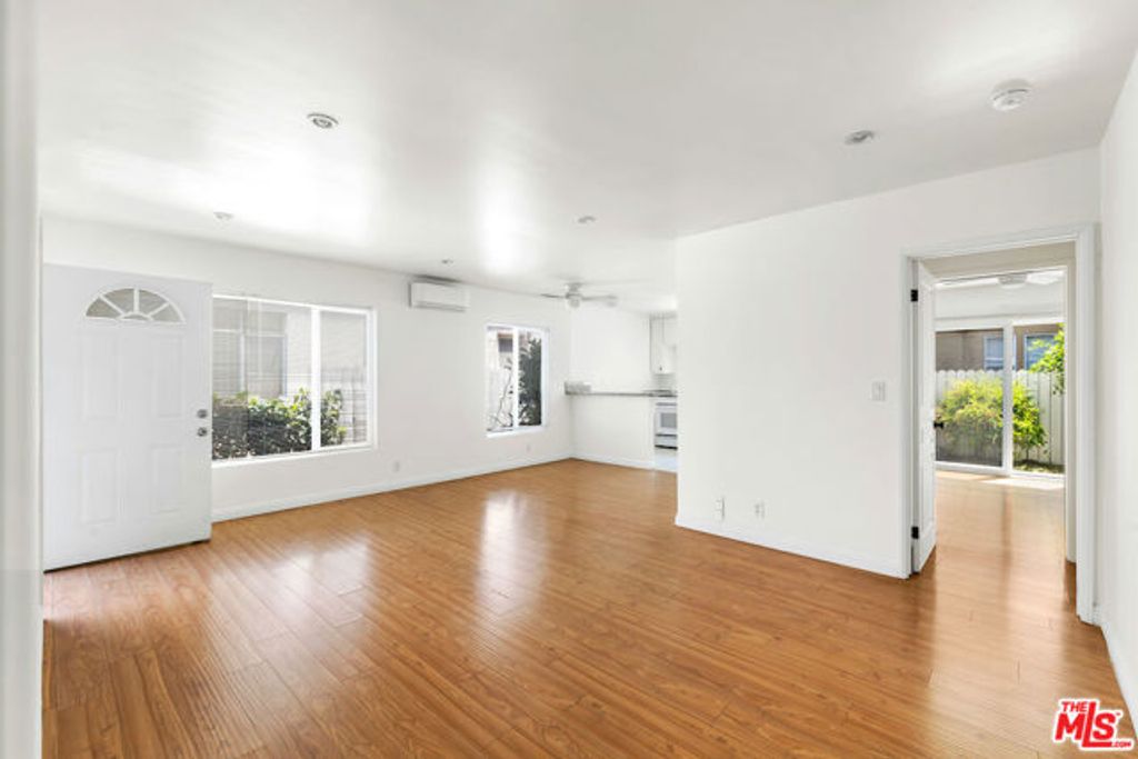 1466 S Wooster Street 4, Los Angeles, CA 90035