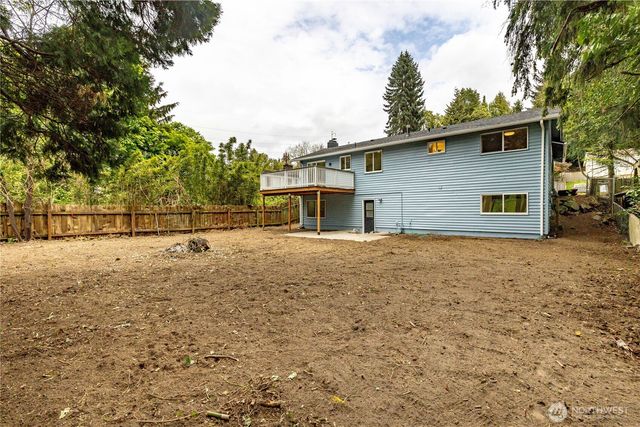 9439 11th Avenue SW, Seattle, WA 98106