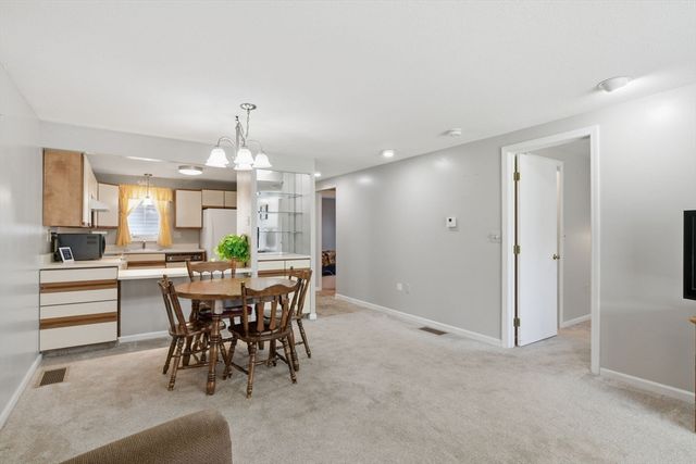 79 Chapin Greene 79, Ludlow, MA 01056