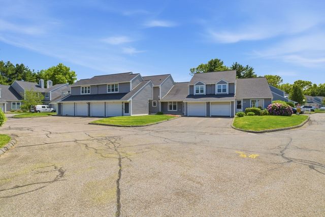 79 Chapin Greene 79, Ludlow, MA 01056