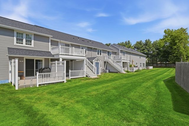 79 Chapin Greene 79, Ludlow, MA 01056