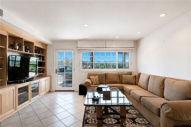 3831 Cody Road, Sherman Oaks, CA 91403