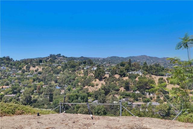 3831 Cody Road, Sherman Oaks, CA 91403