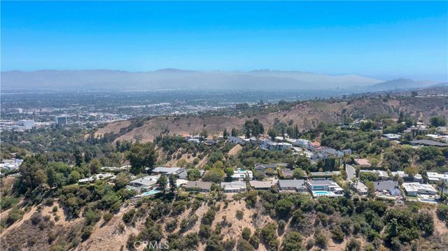 3831 Cody Road, Sherman Oaks, CA 91403